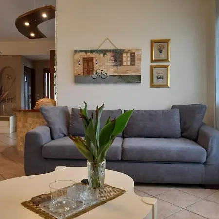 Vakantiehuis Vintage Nikiti (Sithonia)