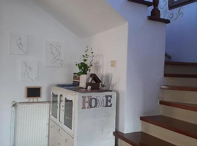 Vintage Nyaraló Nikíti